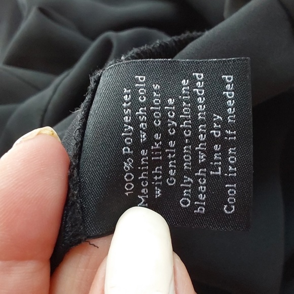 Rock & Republic Black Semi Sheer Chiffon Top Bell sleeves Flowy Neutral Sz.XL - Picture 9 of 9